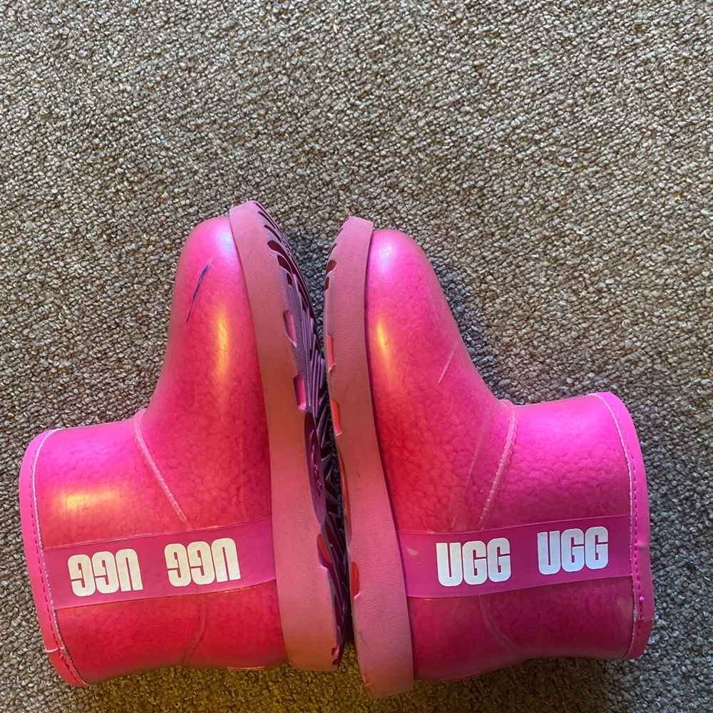 Girls ugg boots